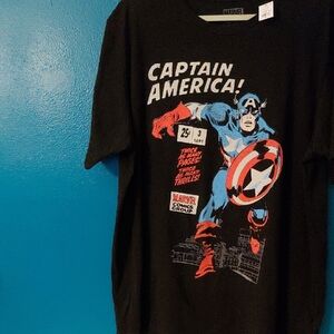 NWT Marvel Captain America Black and Blue Men's XL Tee